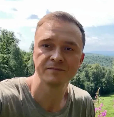 Денис Солнцев